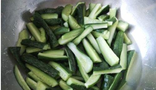 老黄冬天瓜怎么吃,老黄瓜的独特食用方法揭秘